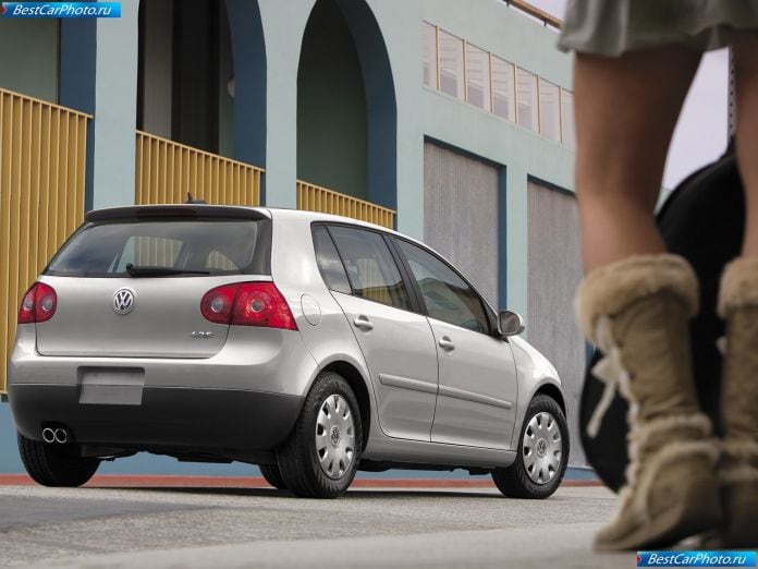 2006 Volkswagen Rabbit - фотография 11 из 24