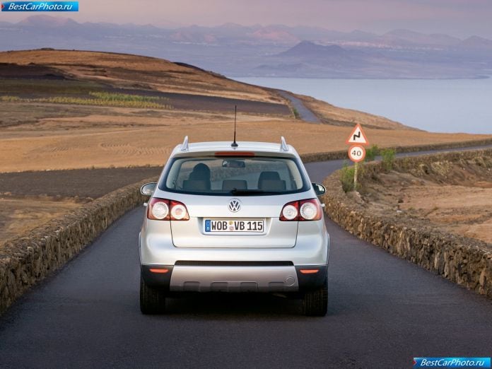 2007 Volkswagen Crossgolf - фотография 18 из 25