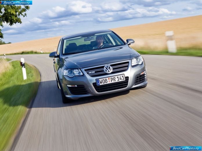 2007 Volkswagen Passat R36 - фотография 5 из 26 2007 Volkswagen Passat R36 - фотография 5 из 26