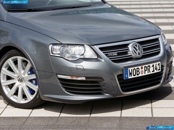 2007 Volkswagen Passat R36 - фотография 20 из 26