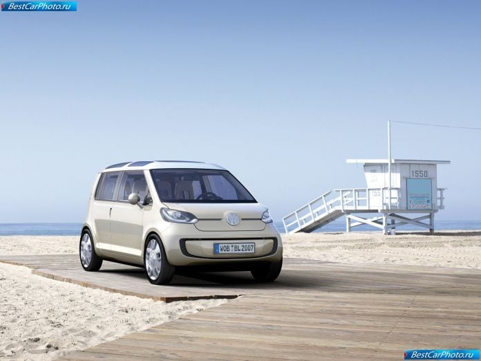 2007 Volkswagen Space Up Blue Concept - фотография 3 из 29 2007 Volkswagen Space Up Blue Concept - фотография 3 из 29