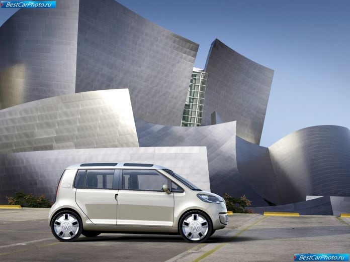 2007 Volkswagen Space Up Blue Concept - фотография 4 из 29