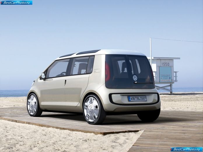 2007 Volkswagen Space Up Blue Concept - фотография 6 из 29 2007 Volkswagen Space Up Blue Concept - фотография 6 из 29