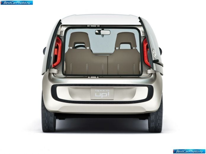2007 Volkswagen Space Up Blue Concept - фотография 14 из 29 2007 Volkswagen Space Up Blue Concept - фотография 14 из 29