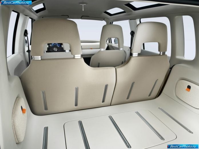 2007 Volkswagen Space Up Blue Concept - фотография 21 из 29