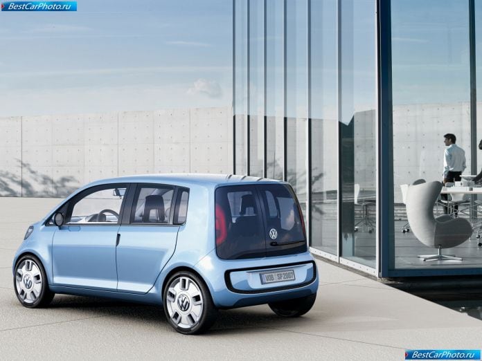 2007 Volkswagen Space Up Concept - фотография 10 из 27
