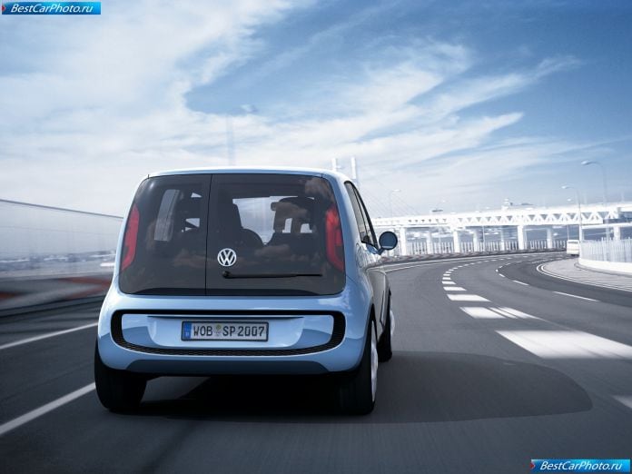 2007 Volkswagen Space Up Concept - фотография 12 из 27
