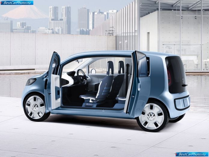 2007 Volkswagen Space Up Concept - фотография 13 из 27 2007 Volkswagen Space Up Concept - фотография 13 из 27