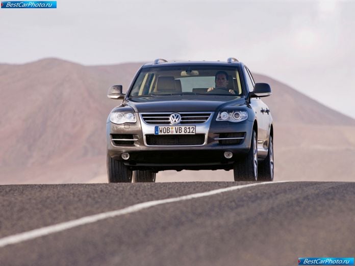 2007 Volkswagen Touareg - фотография 14 из 34 2007 Volkswagen Touareg - фотография 14 из 34