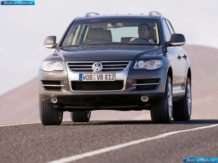 2007 Volkswagen Touareg - фотография 15 из 34
