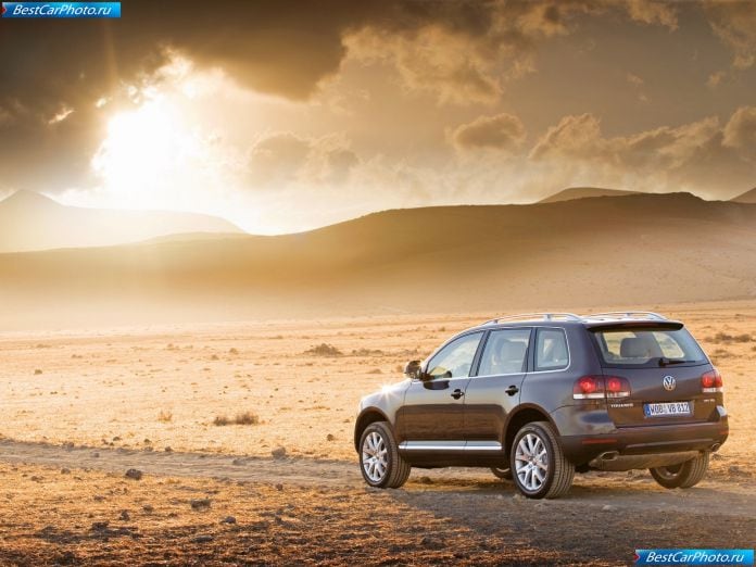 2007 Volkswagen Touareg - фотография 18 из 34