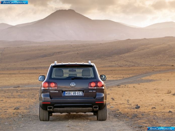 2007 Volkswagen Touareg - фотография 30 из 34 2007 Volkswagen Touareg - фотография 30 из 34