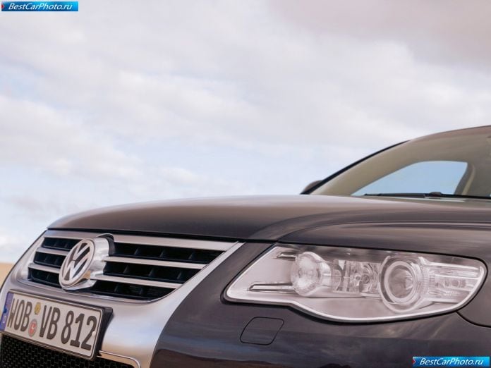 2007 Volkswagen Touareg - фотография 33 из 34 2007 Volkswagen Touareg - фотография 33 из 34