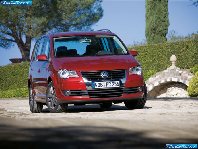 2007 Volkswagen Touran - фотография 5 из 61