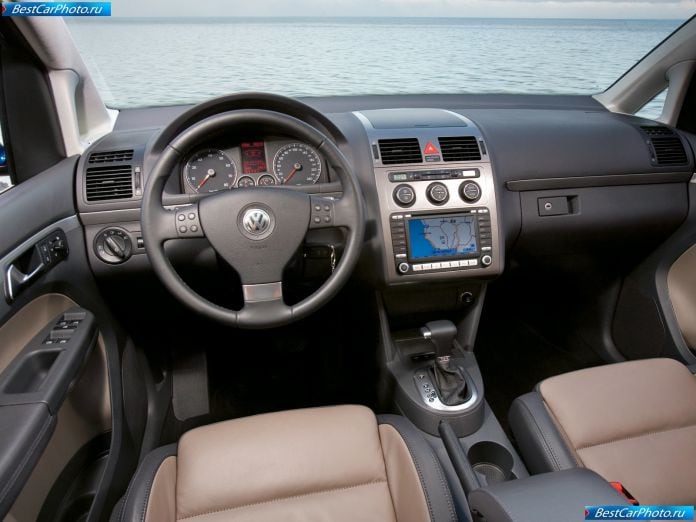 2007 Volkswagen Touran - фотография 37 из 61