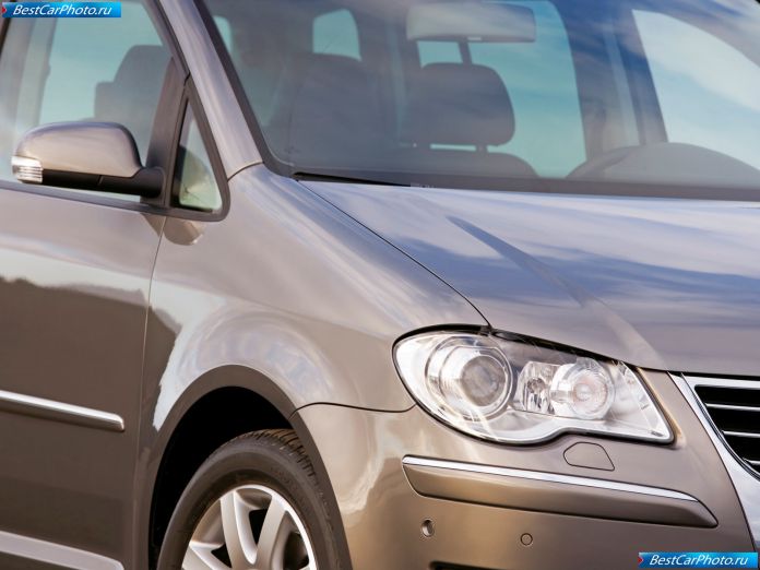 2007 Volkswagen Touran - фотография 49 из 61