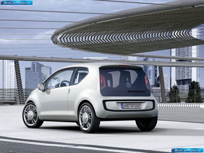 2007 Volkswagen Up Concept - фотография 4 из 20