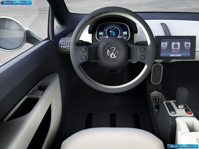2007 Volkswagen Up Concept - фотография 10 из 20