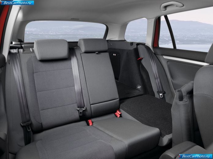 2008 Volkswagen Golf Variant - фотография 53 из 77
