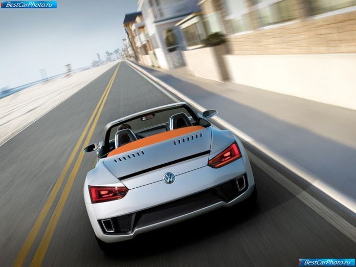 2009 Volkswagen Bluesport Concept - фотография 12 из 35