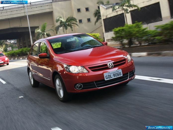 2009 Volkswagen Gol - фотография 2 из 13