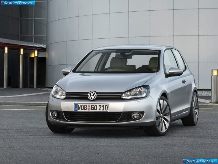 2009 Volkswagen Golf - фотография 10 из 88