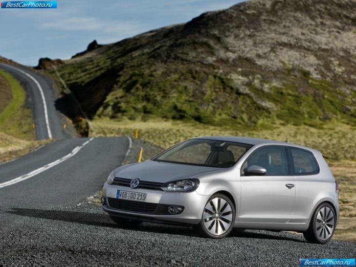 2009 Volkswagen Golf - фотография 12 из 88