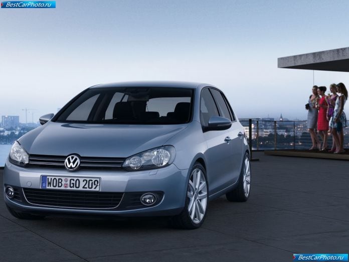 2009 Volkswagen Golf - фотография 19 из 88