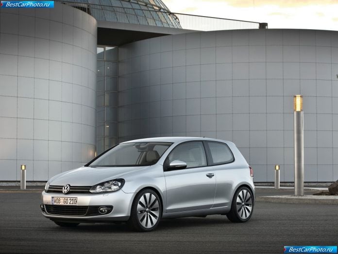2009 Volkswagen Golf - фотография 21 из 88