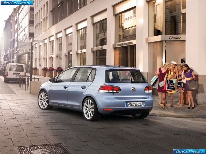 2009 Volkswagen Golf - фотография 28 из 88 2009 Volkswagen Golf - фотография 28 из 88