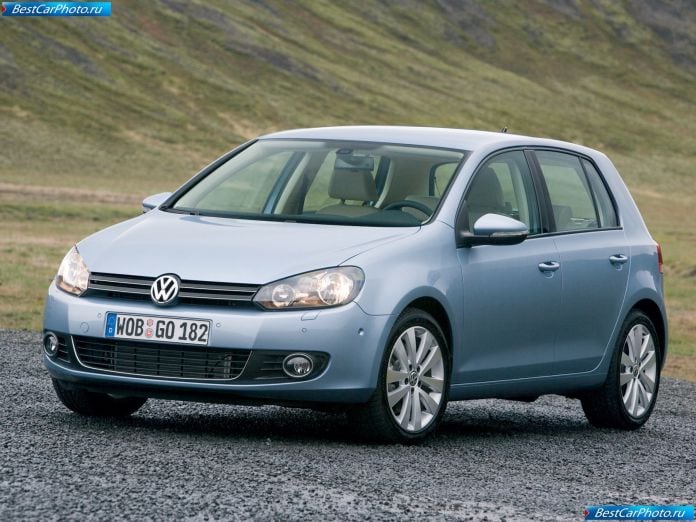 2009 Volkswagen Golf - фотография 39 из 88