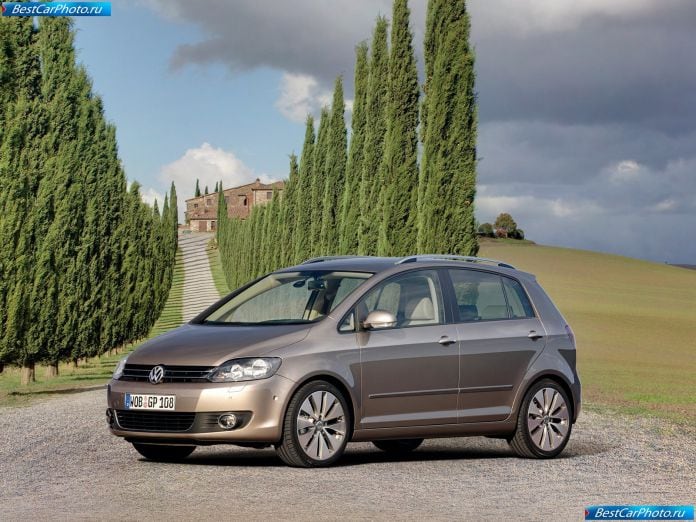 2009 Volkswagen Golf Plus - фотография 2 из 21 2009 Volkswagen Golf Plus - фотография 2 из 21