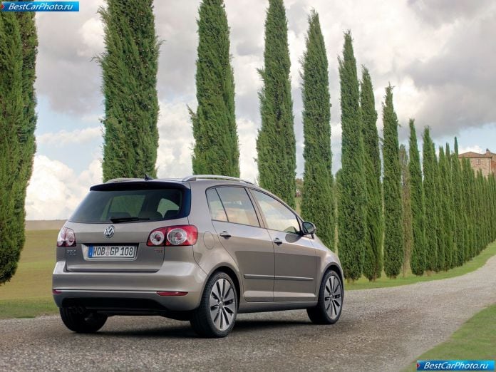 2009 Volkswagen Golf Plus - фотография 10 из 21