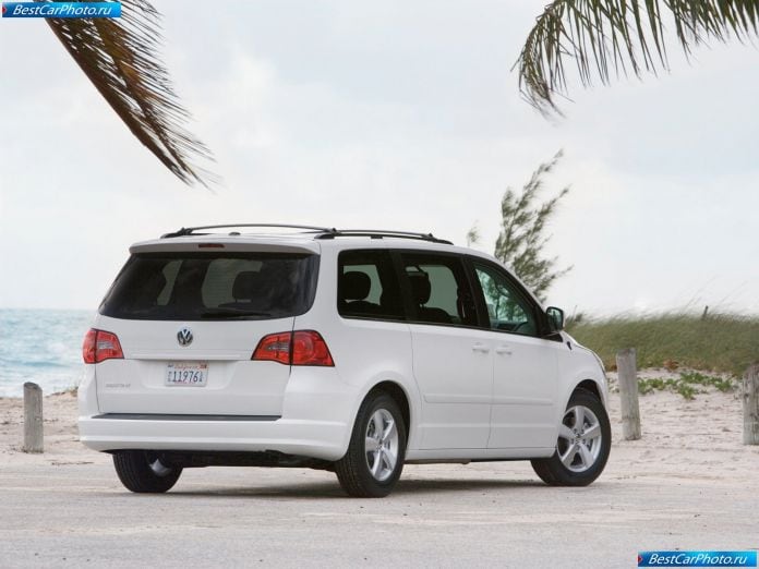 2009 Volkswagen Routan - фотография 5 из 13 2009 Volkswagen Routan - фотография 5 из 13