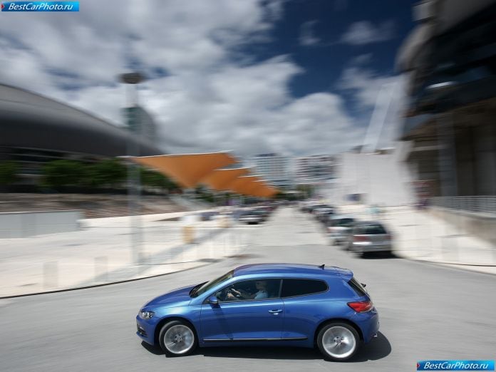 2009 Volkswagen Scirocco - фотография 26 из 65