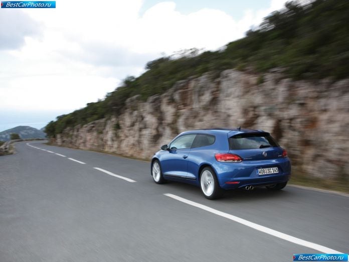 2009 Volkswagen Scirocco - фотография 32 из 65
