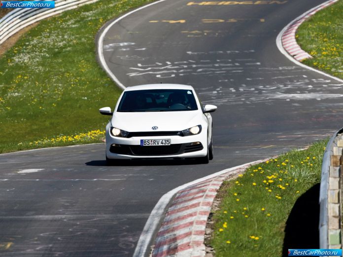 2009 Volkswagen Scirocco - фотография 37 из 65