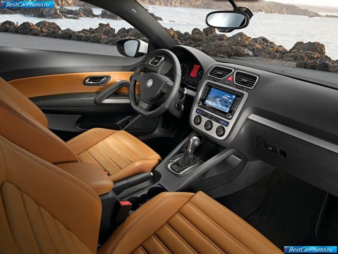 2009 Volkswagen Scirocco - фотография 43 из 65