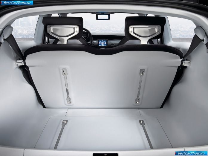 2009 Volkswagen Up Lite Concept - фотография 12 из 27