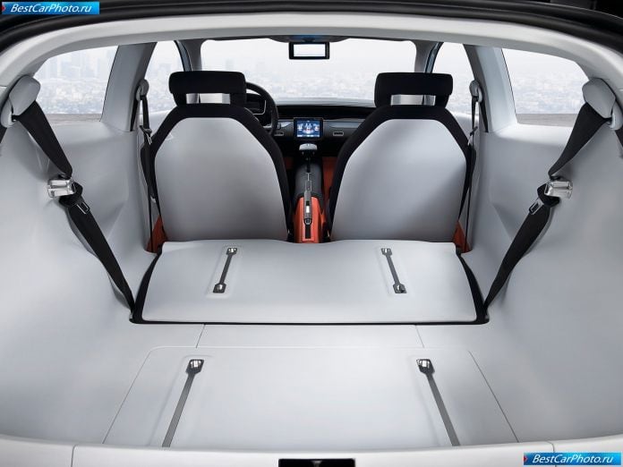 2009 Volkswagen Up Lite Concept - фотография 13 из 27