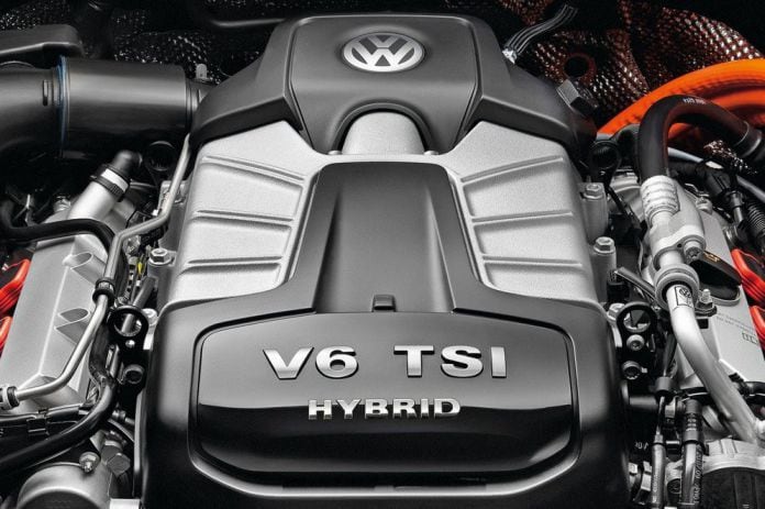 2010 Volkswagen Touareg Hybrid - фотография 7 из 12