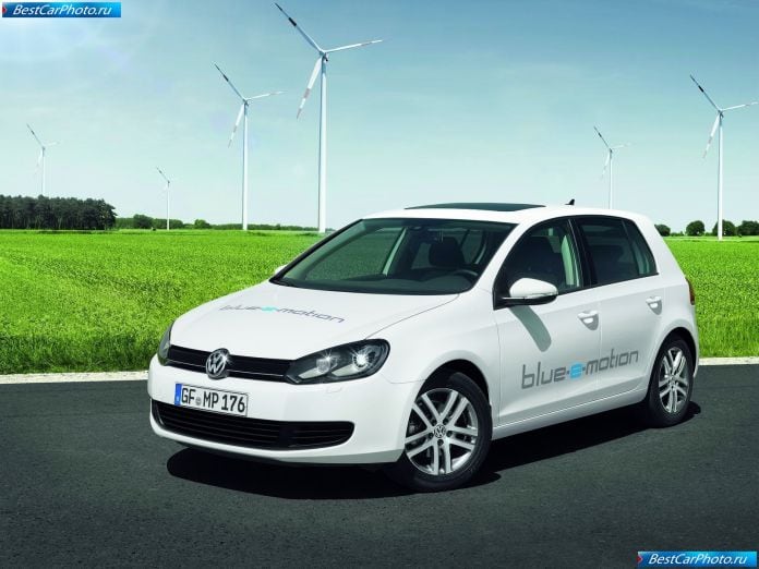 2010 Volkswagen Golf Blue-e-motion Concept - фотография 3 из 25
