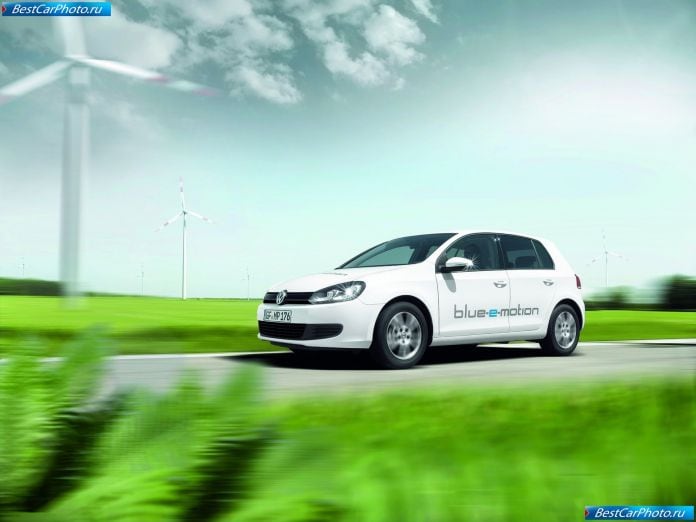 2010 Volkswagen Golf Blue-e-motion Concept - фотография 4 из 25