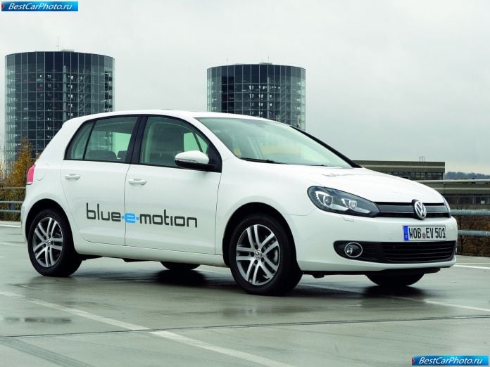 2010 Volkswagen Golf Blue-e-motion Concept - фотография 5 из 25