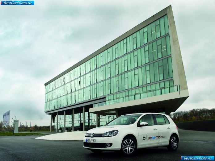2010 Volkswagen Golf Blue-e-motion Concept - фотография 8 из 25 2010 Volkswagen Golf Blue-e-motion Concept - фотография 8 из 25
