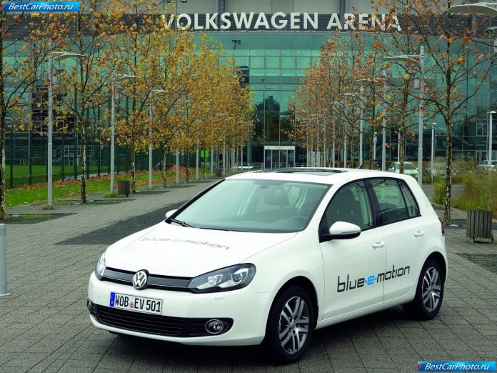 2010 Volkswagen Golf Blue-e-motion Concept - фотография 10 из 25 2010 Volkswagen Golf Blue-e-motion Concept - фотография 10 из 25