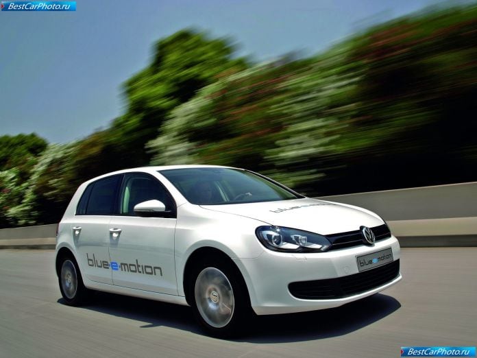 2010 Volkswagen Golf Blue-e-motion Concept - фотография 11 из 25