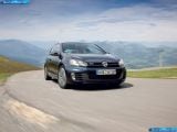 volkswagen_2010-golf_gtd_1600x1200_008.jpg