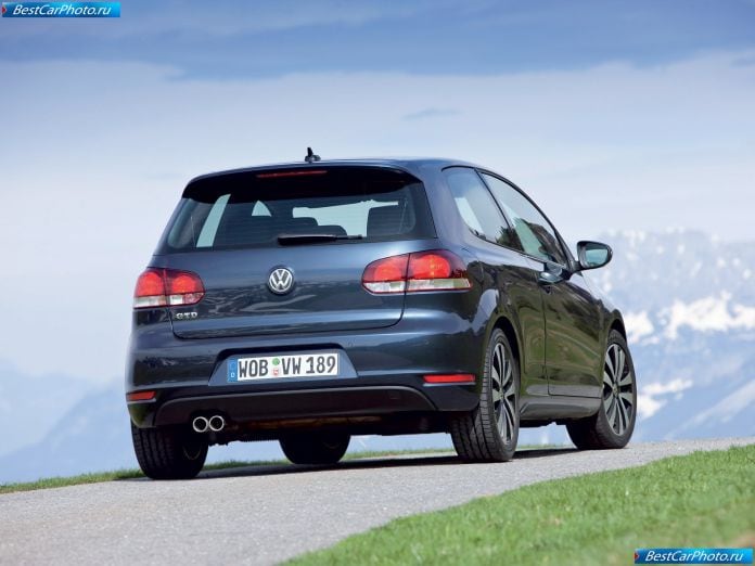 2010 Volkswagen Golf Gtd - фотография 30 из 43