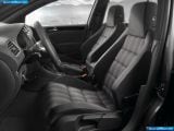 volkswagen_2010-golf_gtd_1600x1200_040.jpg
